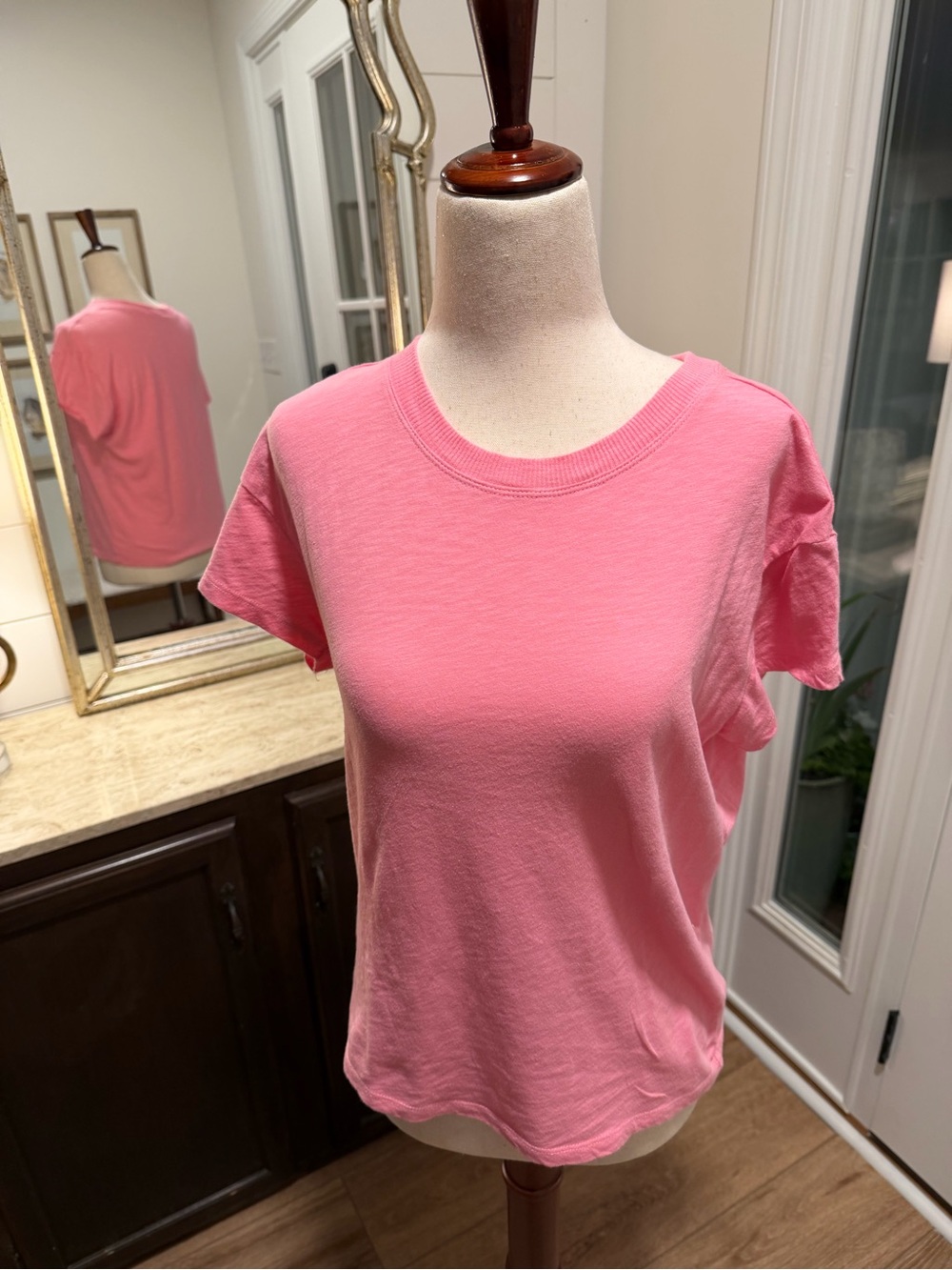 Women's Classic Crewneck Tee in Pink